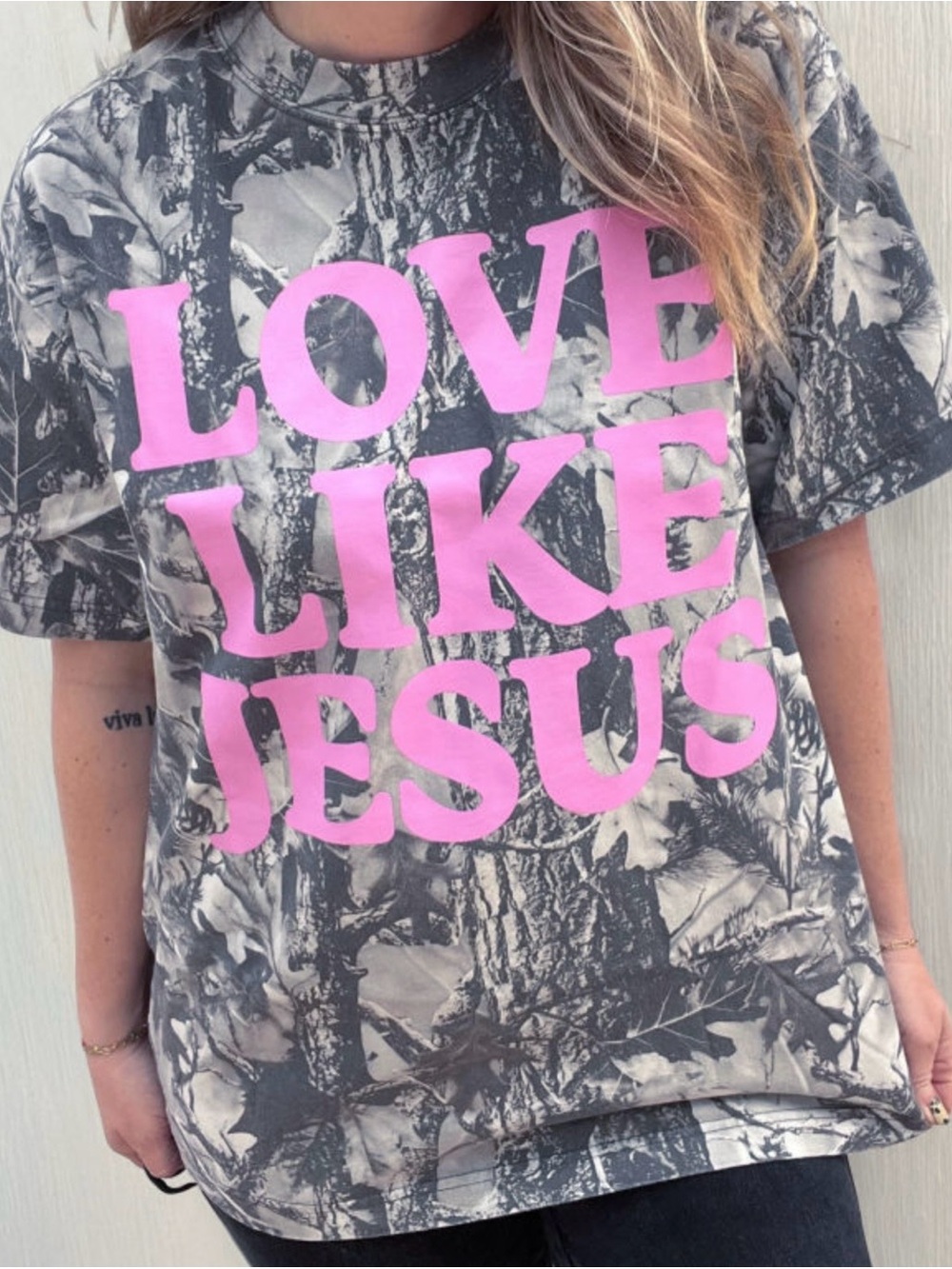 Boutique - Love Like Jesus Pink & Gray Graphic Tee - Shirts & Tops